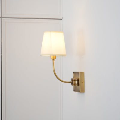 Lumoise Wall Lamp