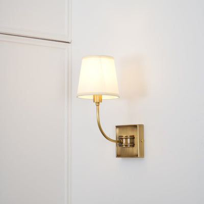 Lumoise Wall Lamp