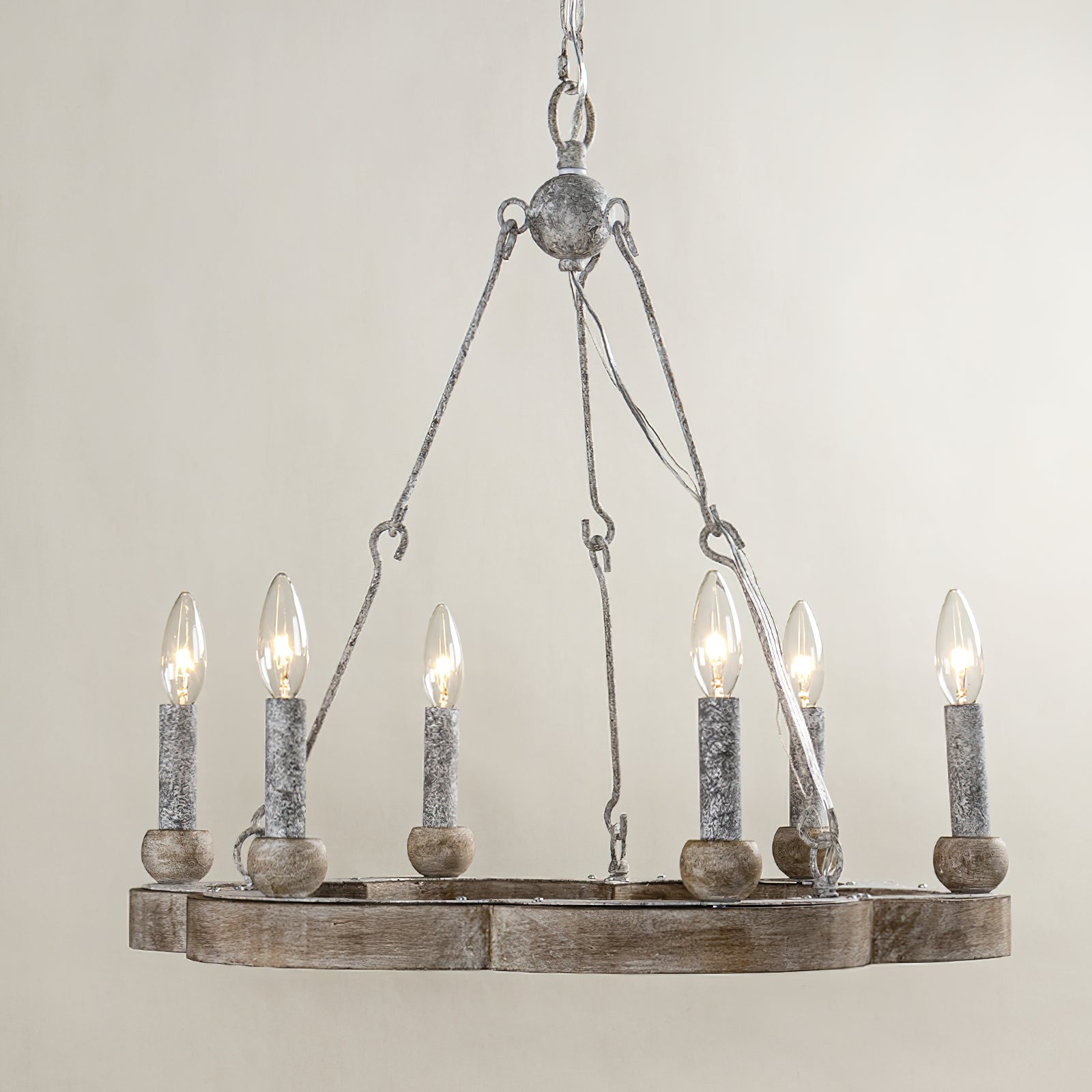 Elaarira Chandelier