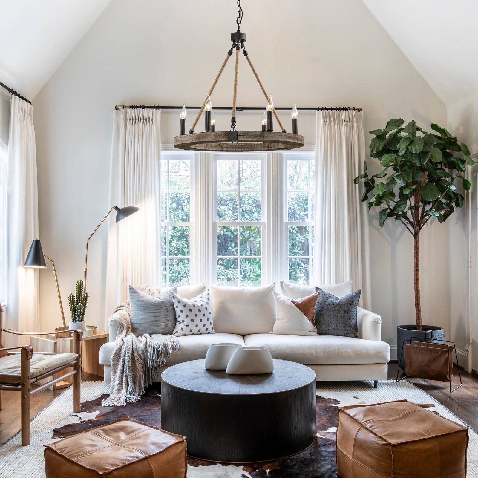 Elaarira Chandelier