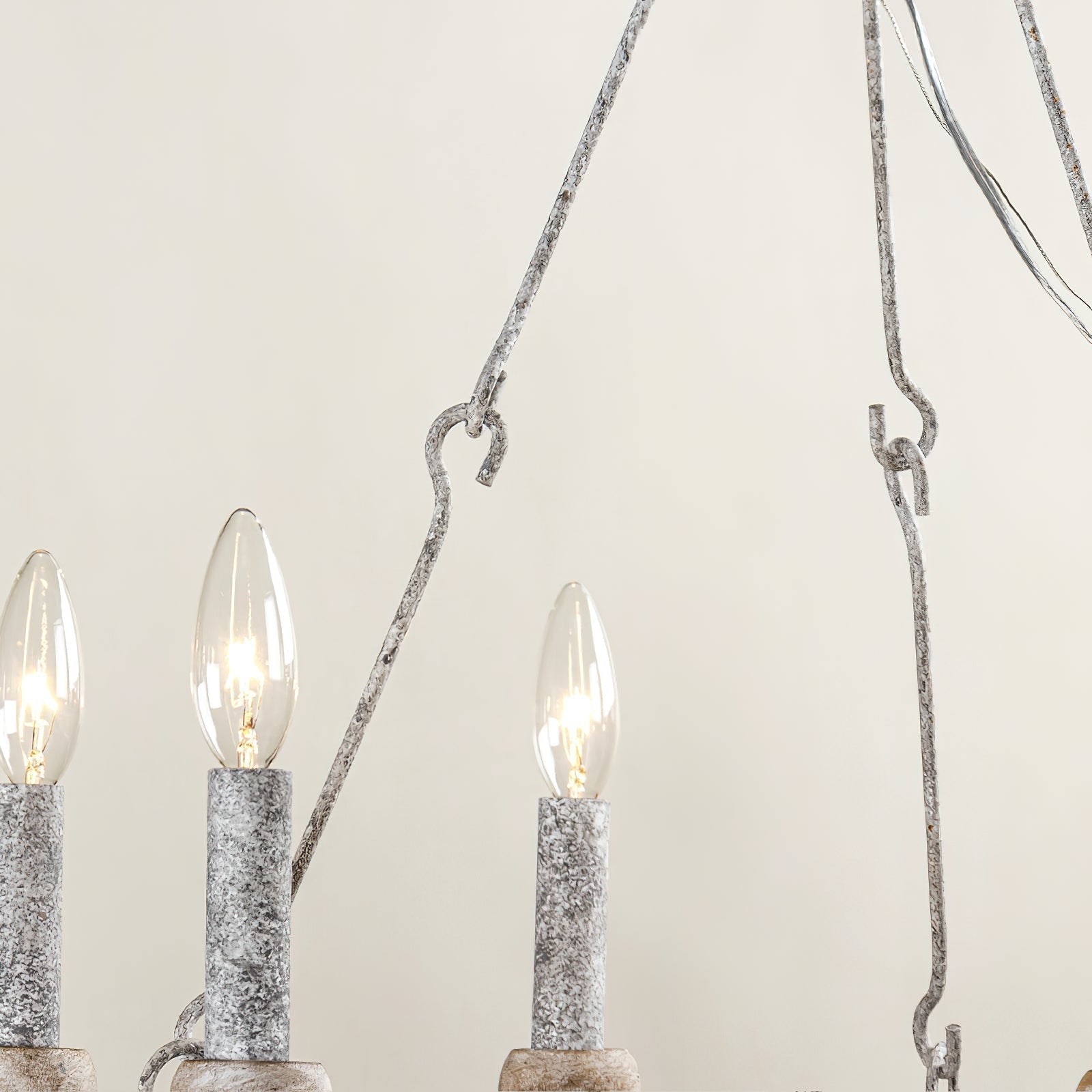 Elaarira Chandelier