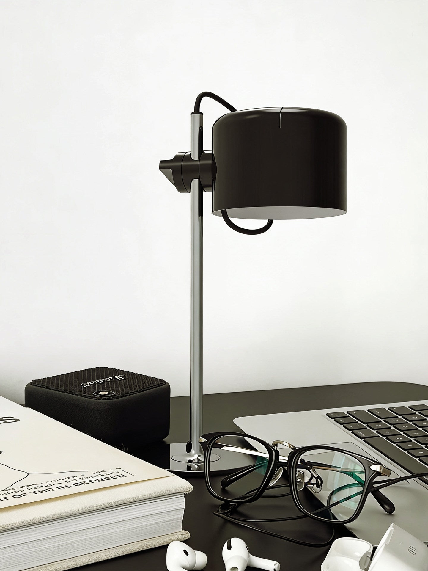 Noven Table Lamp