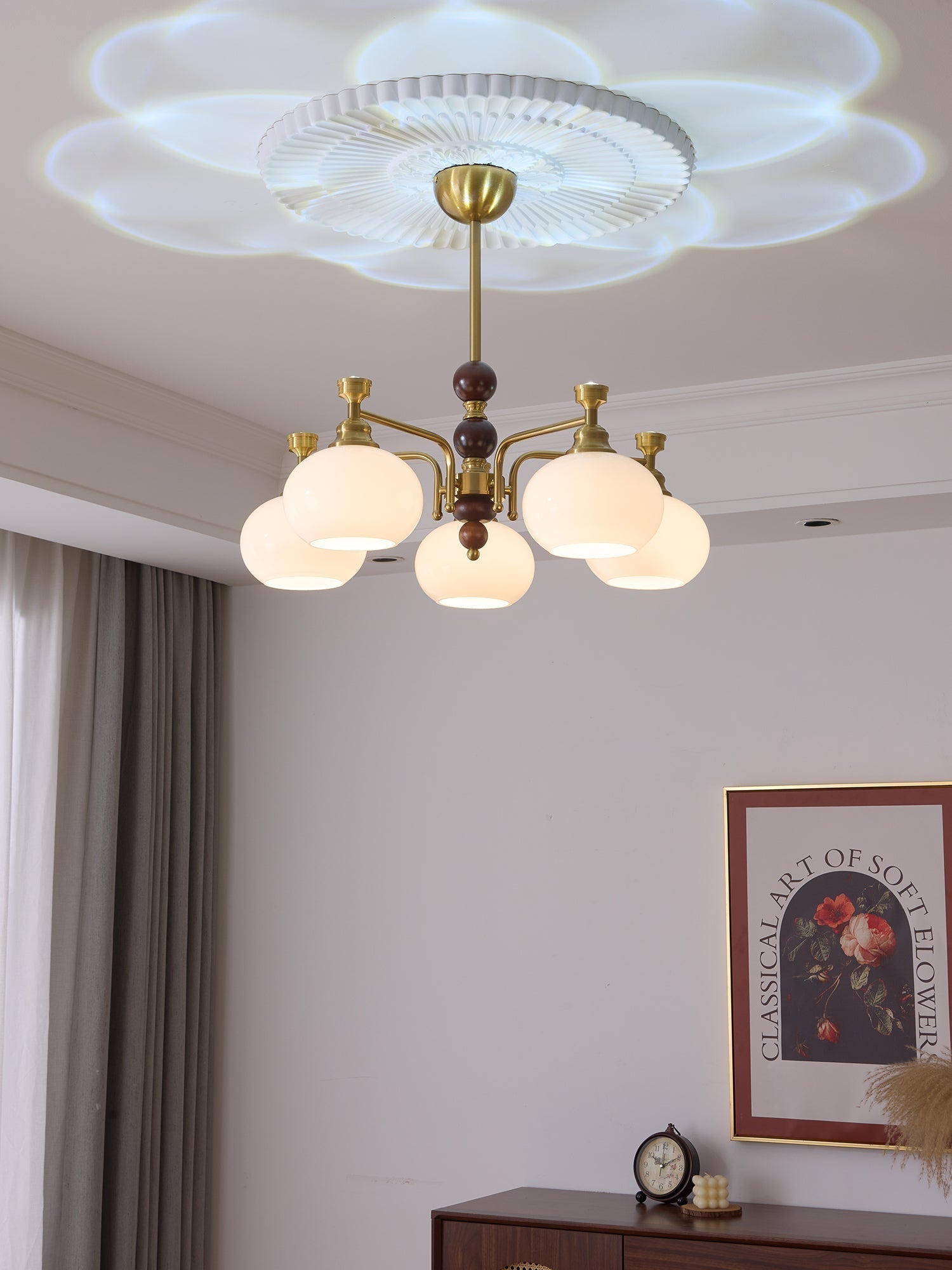 Aursolos Traditional Elegance Wood Glass Chandelier