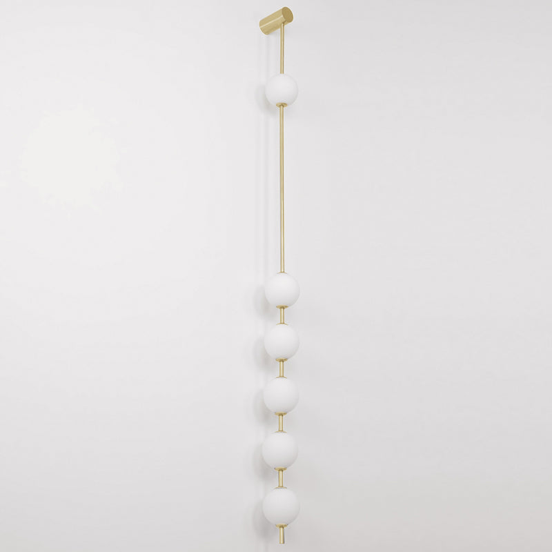 Lustra Wall Lamp Vertical Balls Brass - Neutral Decor