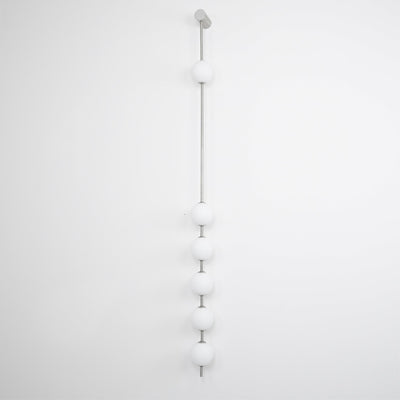 Lustra Wall Lamp Vertical Balls Brass - Neutral Decor