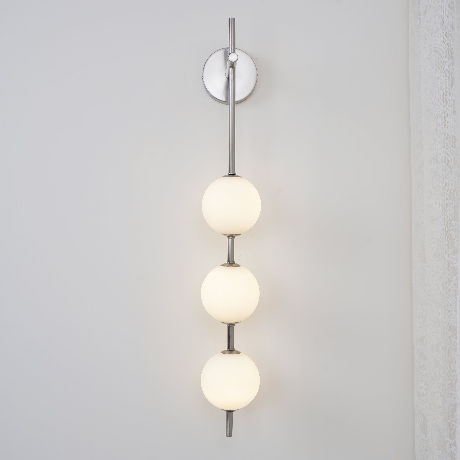 Miriiella Wall Lamp Vertical Globe Minimalist