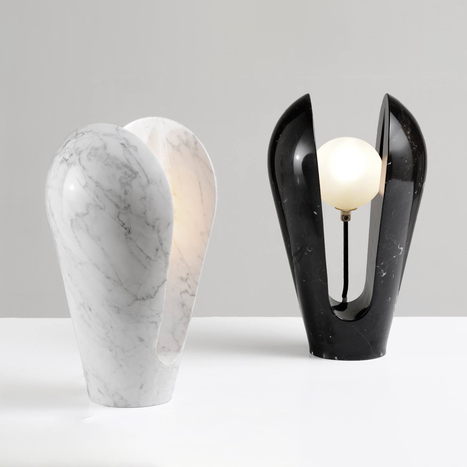 Celvianne Table Lamp
