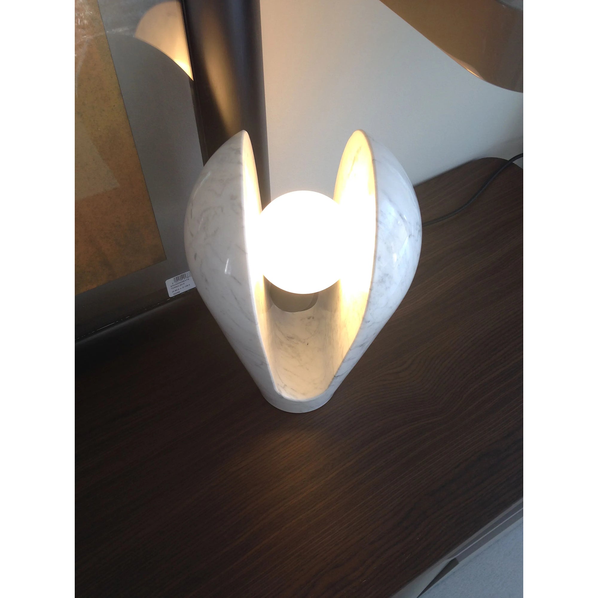 Celvianne Table Lamp