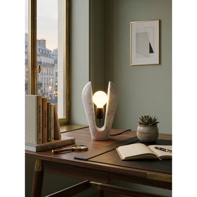 Celvianne Table Lamp