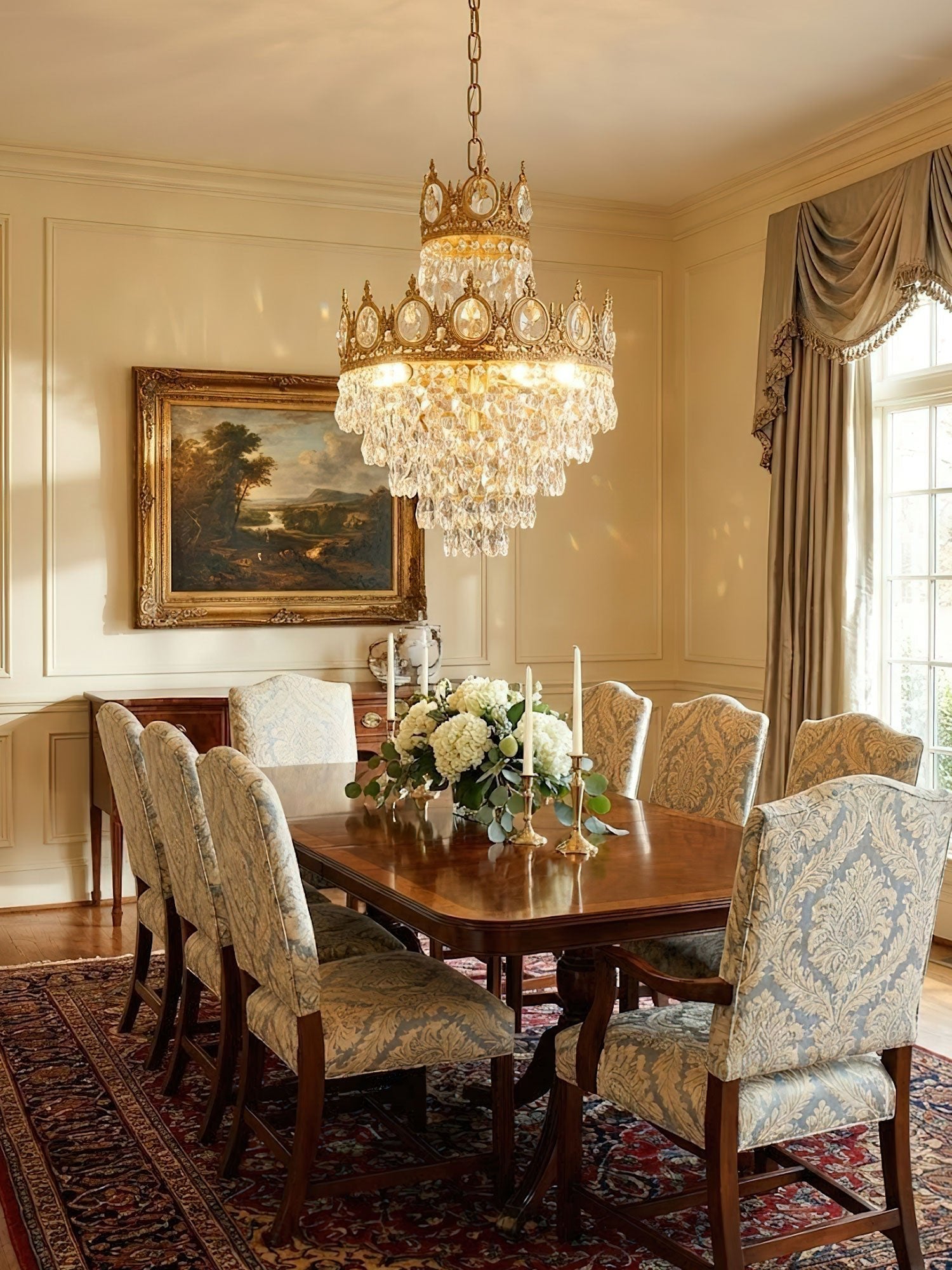 Luxeian Vintage Crystal Chandelier