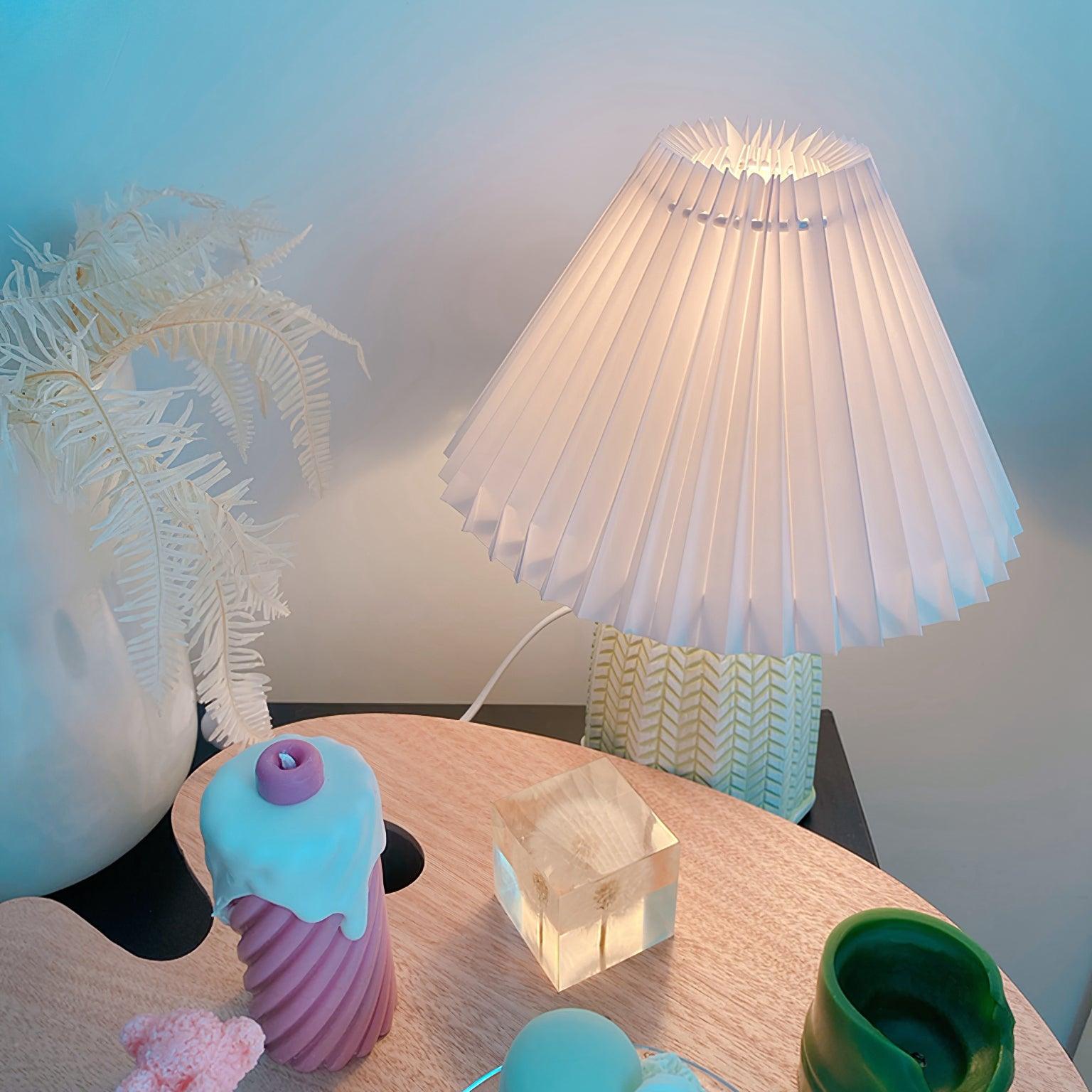 Xenlor Fabric Vintage Table Lamp