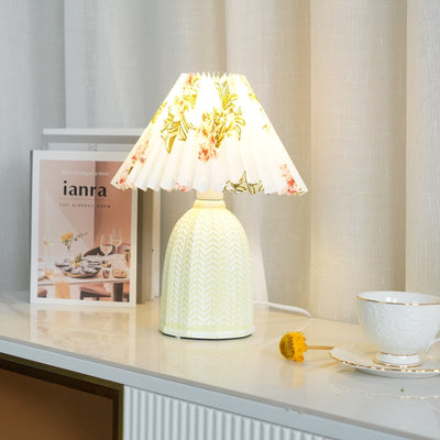 Xenlor Fabric Vintage Table Lamp