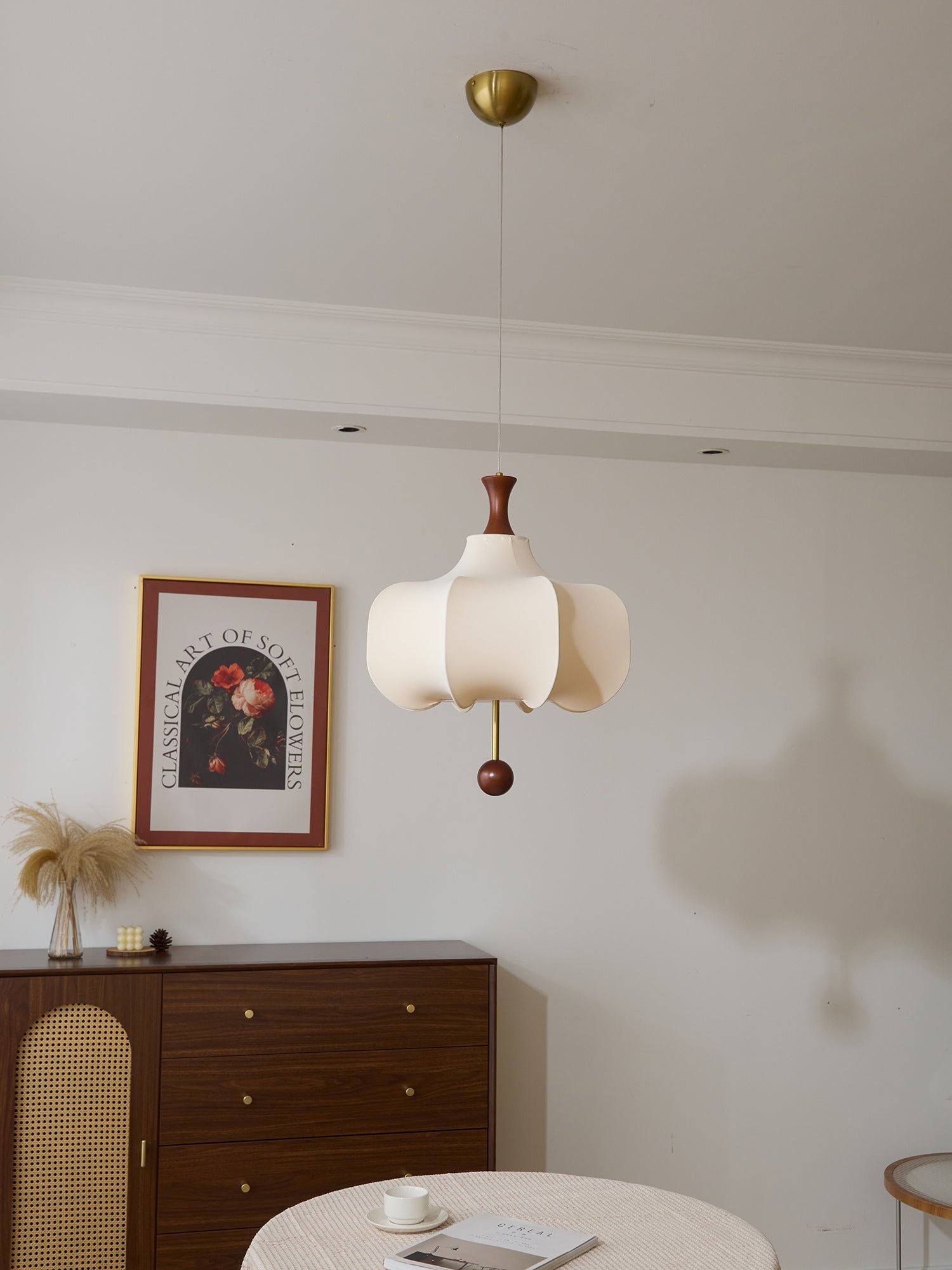 Venoryra Premium Elegance Cloud Wood Pendant Lamp