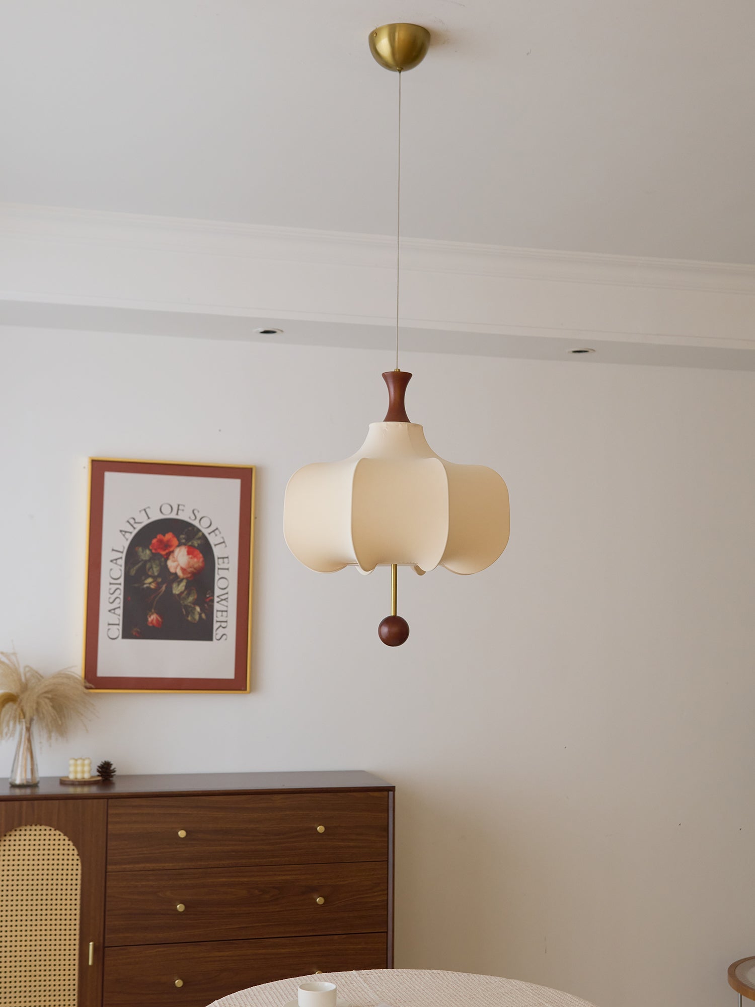 Venoryra Premium Elegance Cloud Wood Pendant Lamp