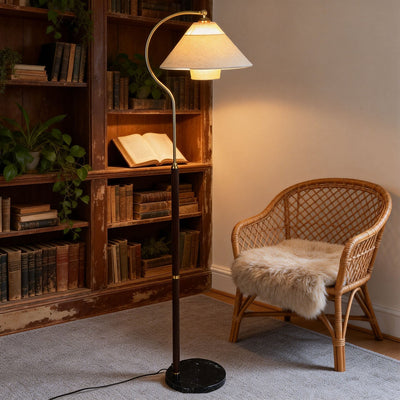 Viraalina Gooseneck Floor Lamp