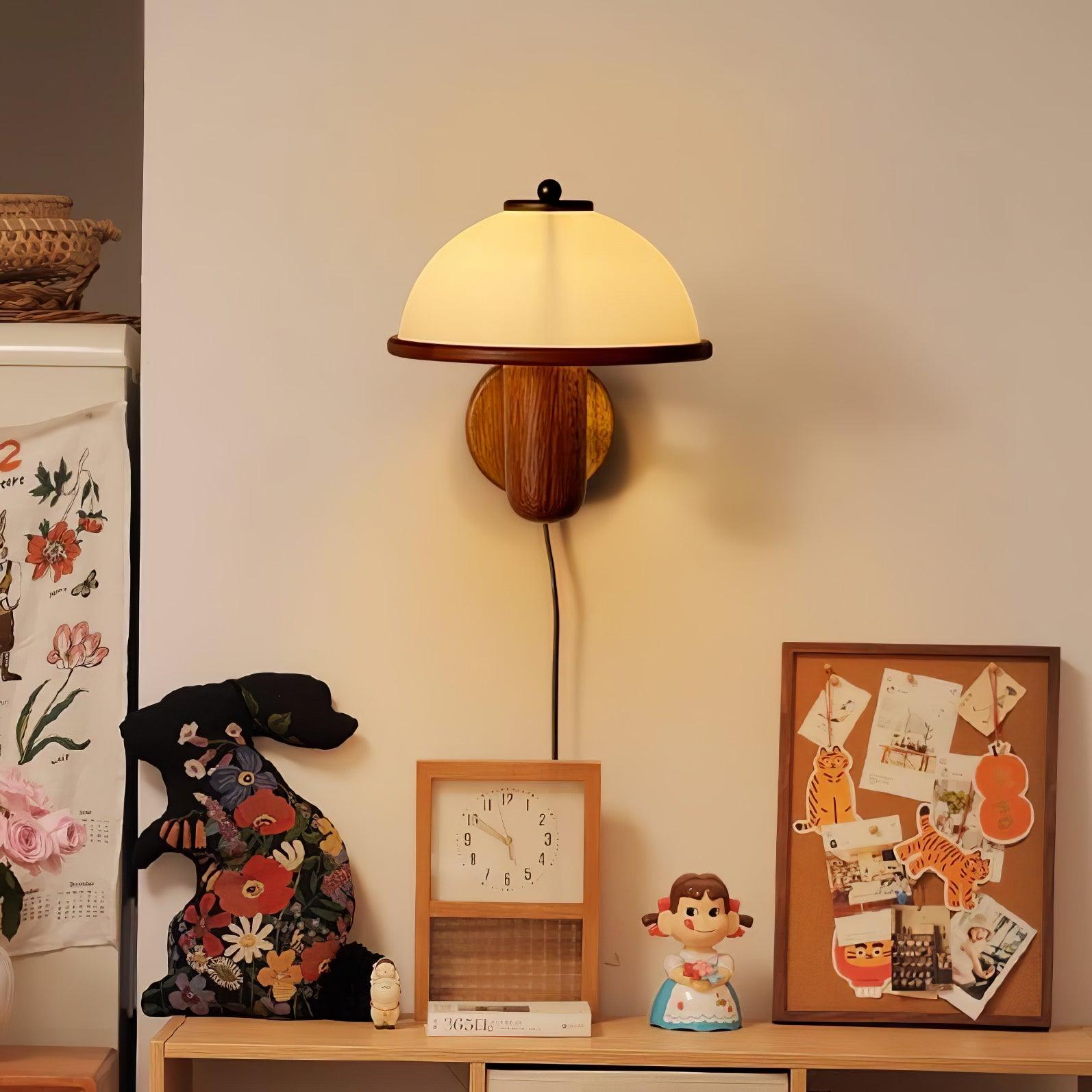 Rinerise Wall Lamp Mushroom Wood Oak