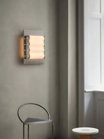 Wave Contemporary Fabric Wall lamp
