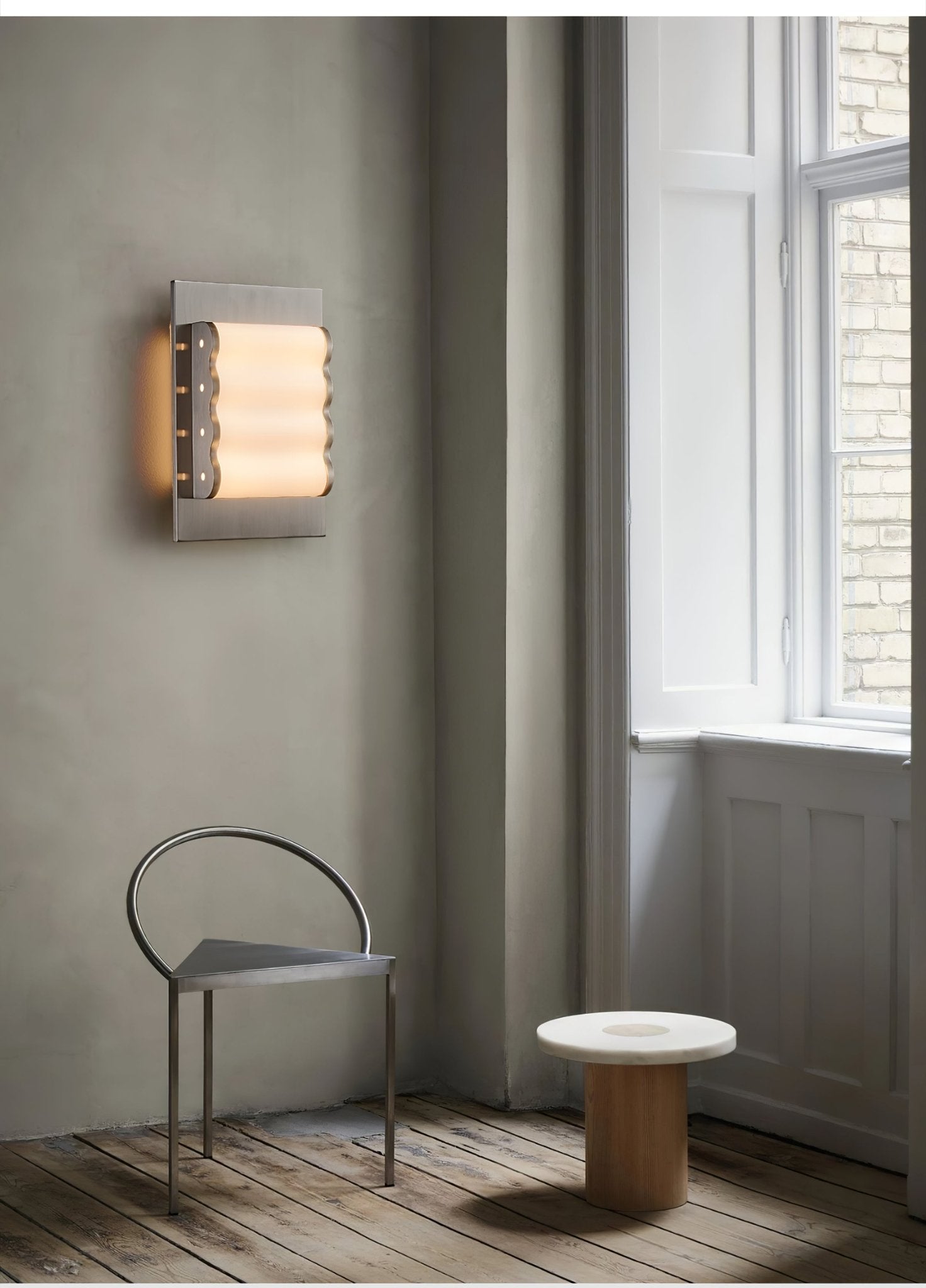 Wave Contemporary Fabric Wall lamp