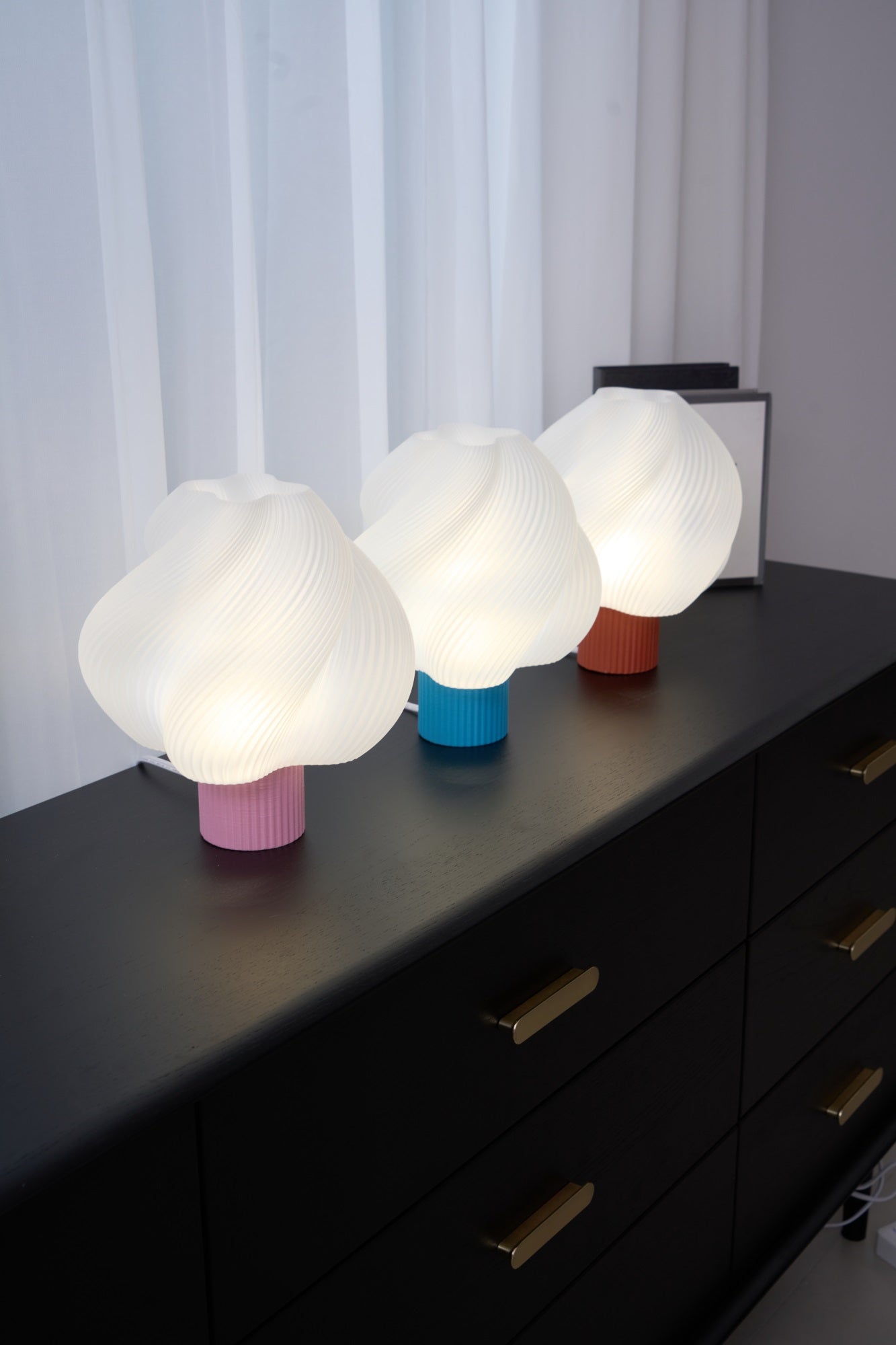 Buffy Modern Plastic Table Lamp