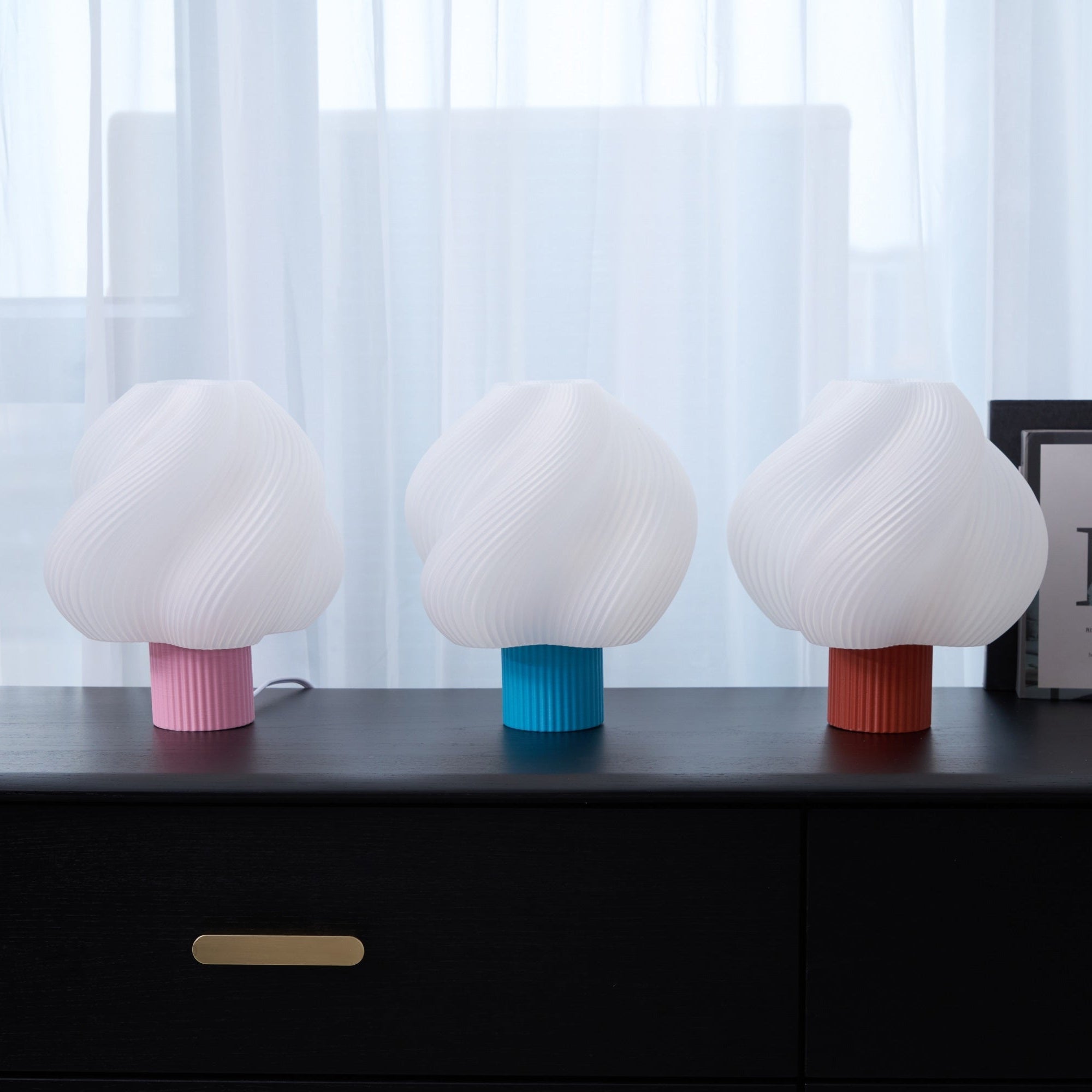 Buffy Modern Plastic Table Lamp