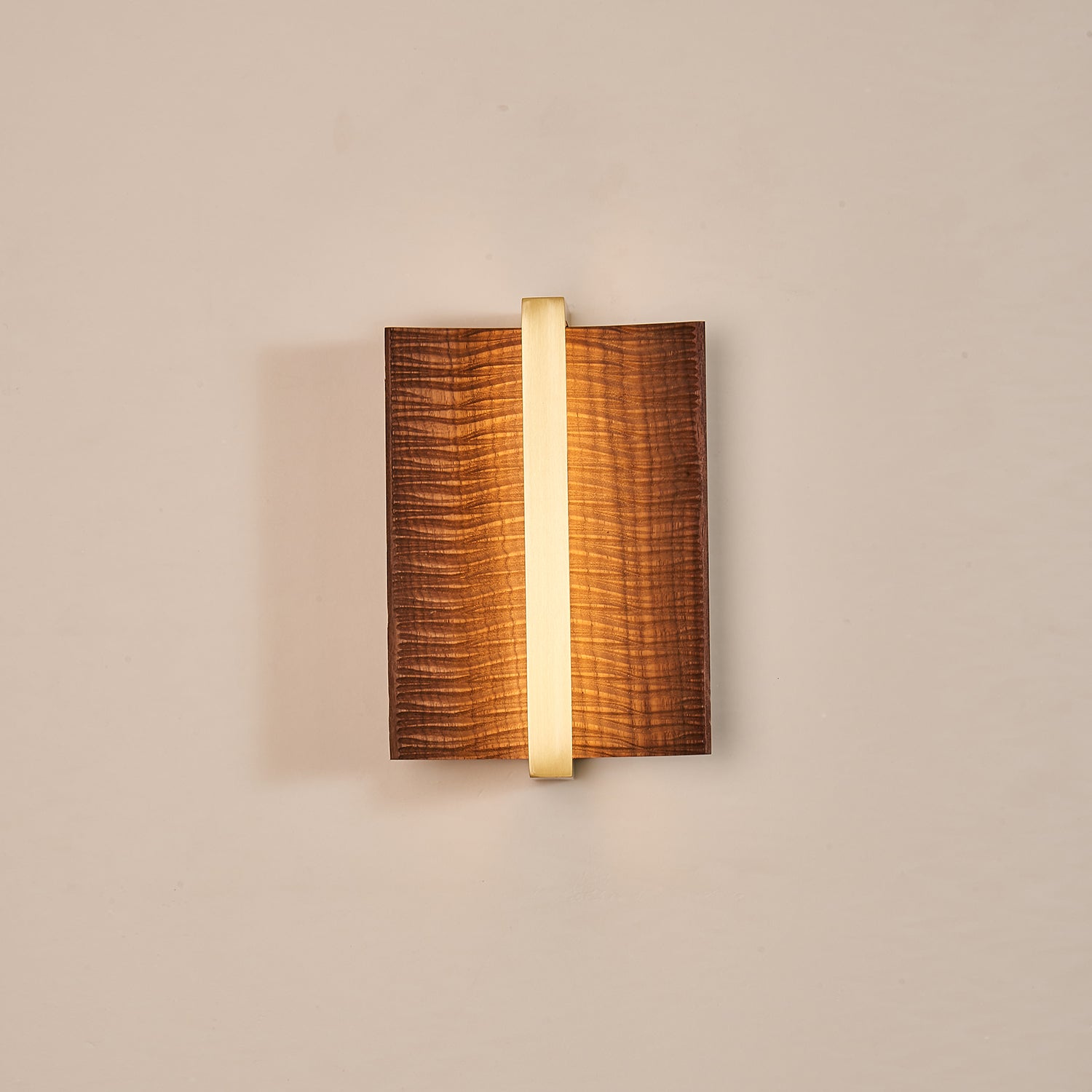 Vevinir Premium Nordic Art Wood Wall Light