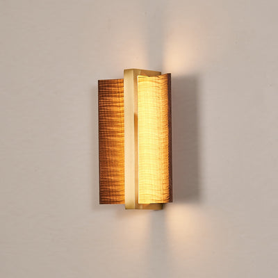 Vevinir Premium Nordic Art Wood Wall Light