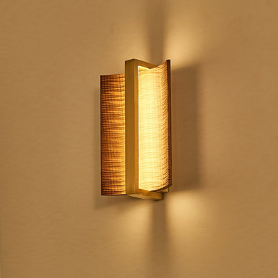 Vevinir Premium Nordic Art Wood Wall Light