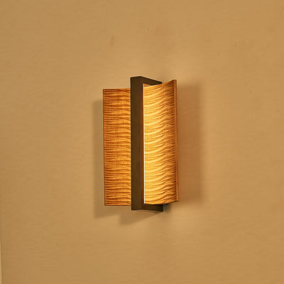 Vevinir Premium Nordic Art Wood Wall Light