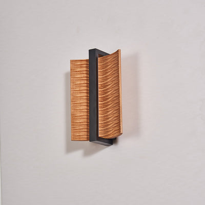 Vevinir Premium Nordic Art Wood Wall Light