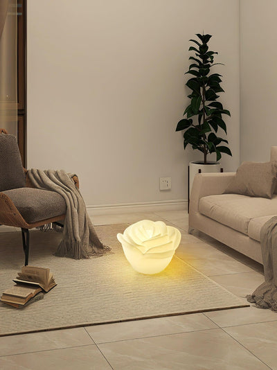 Rosebud Elegant Table Lamp