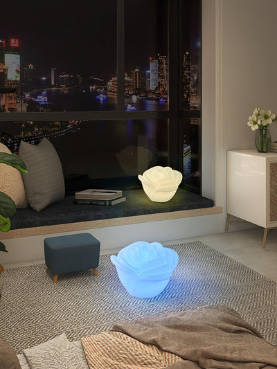 Rosebud Elegant Table Lamp