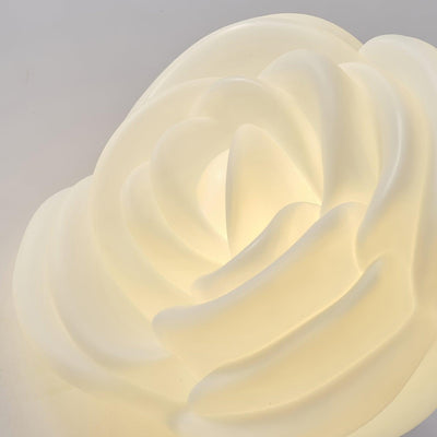 Rosebud Elegant Table Lamp