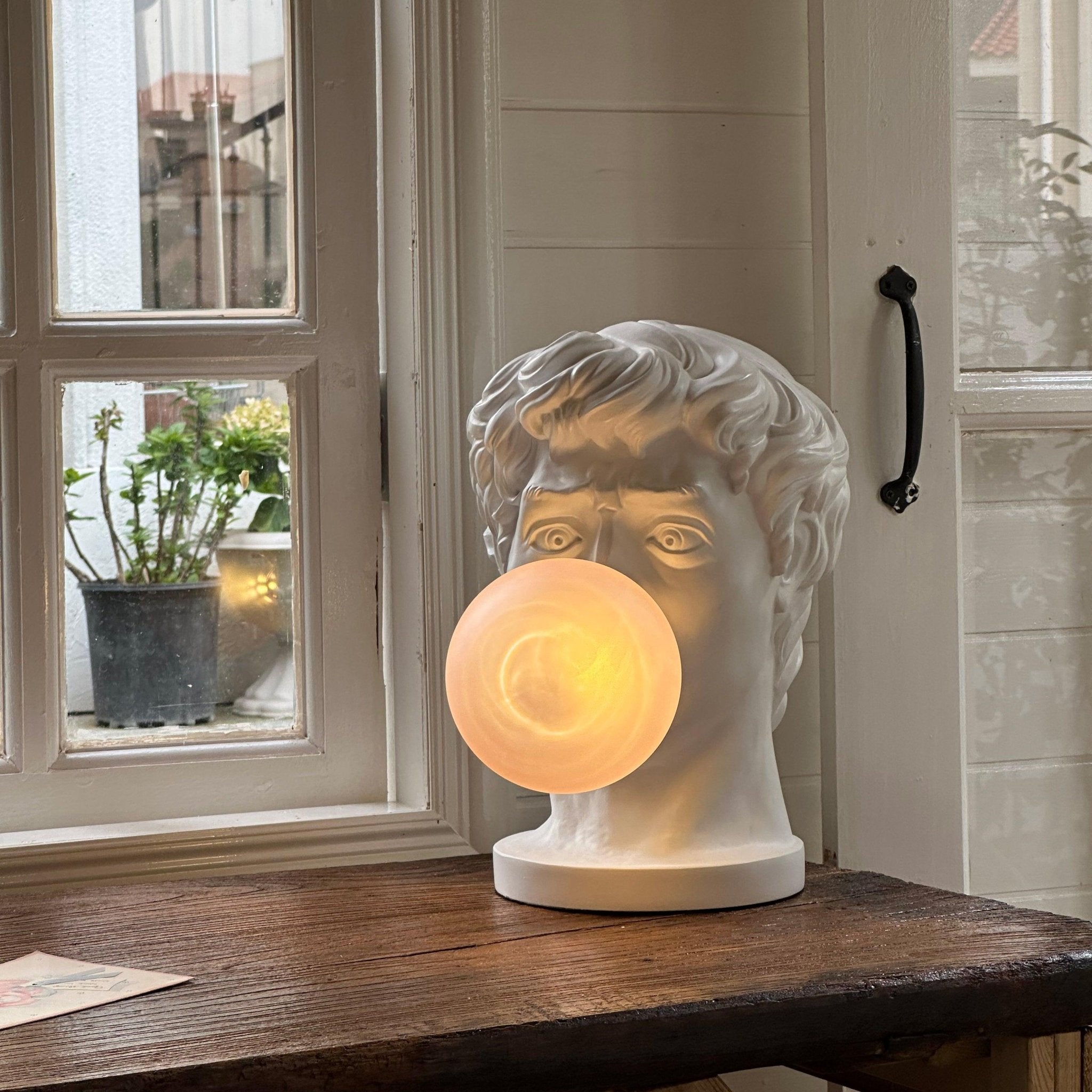 Vona Contemporary Glass Table Lamp