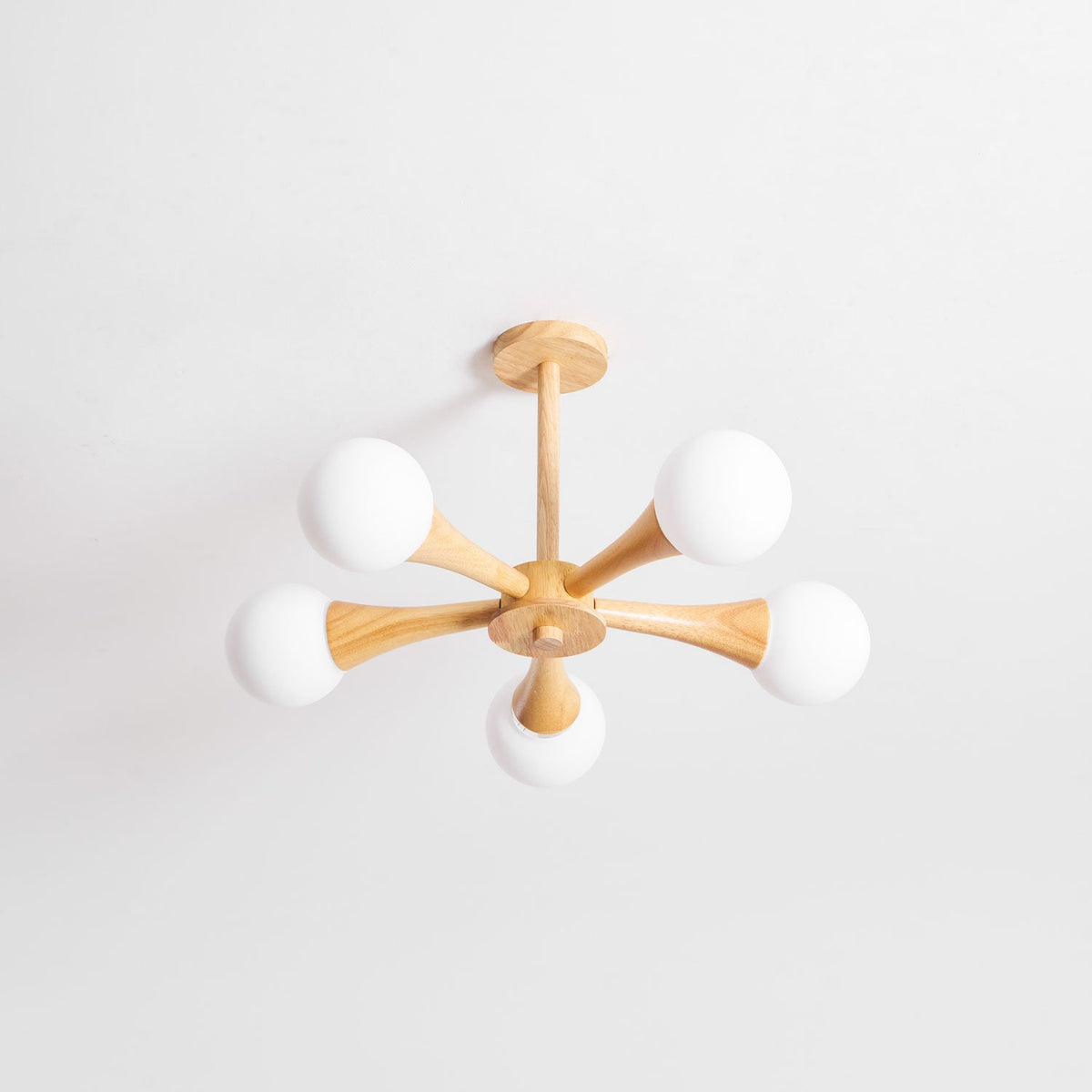 Briarshire Wooden Nera Chandelier
