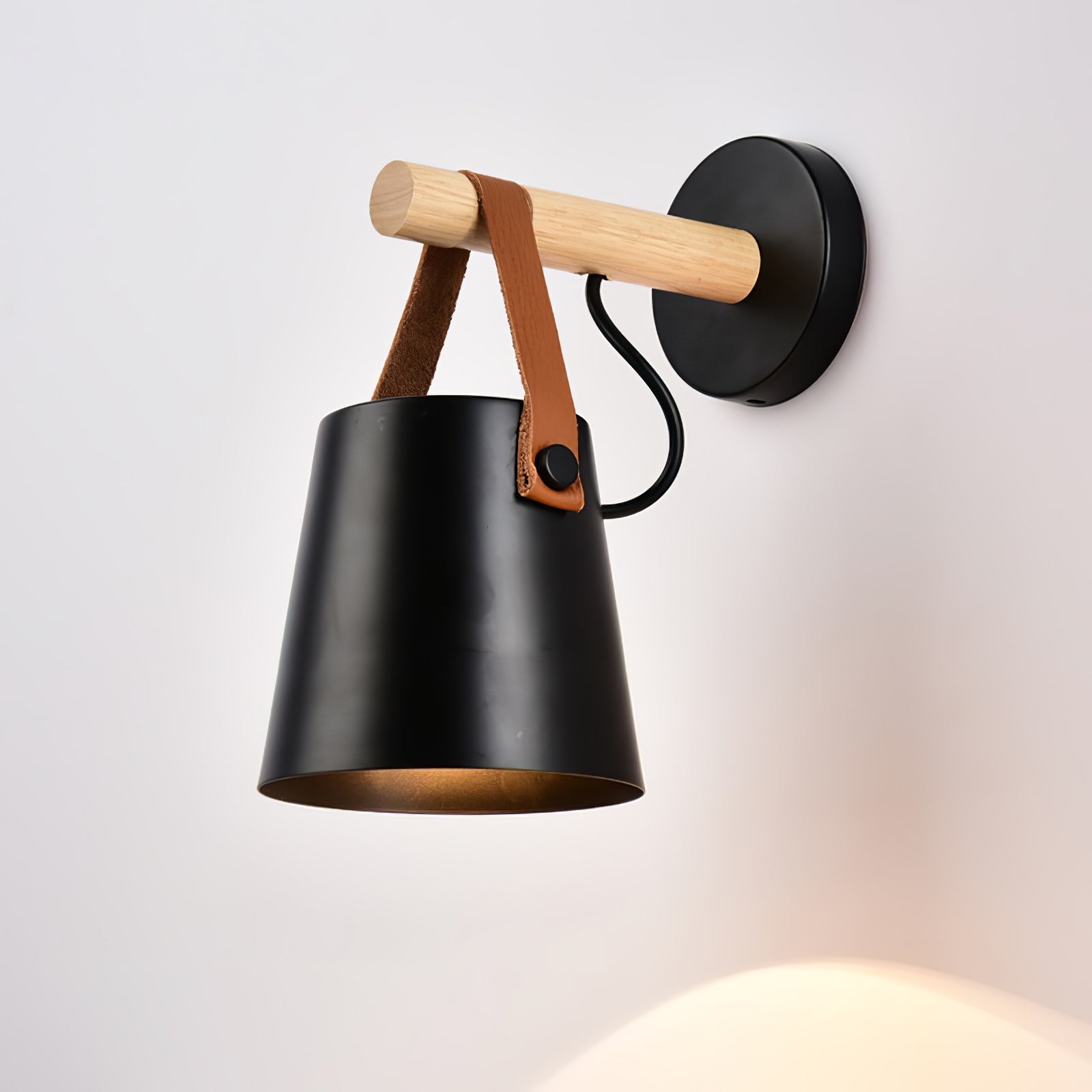 Virixon Wood Leather Wall Lamp
