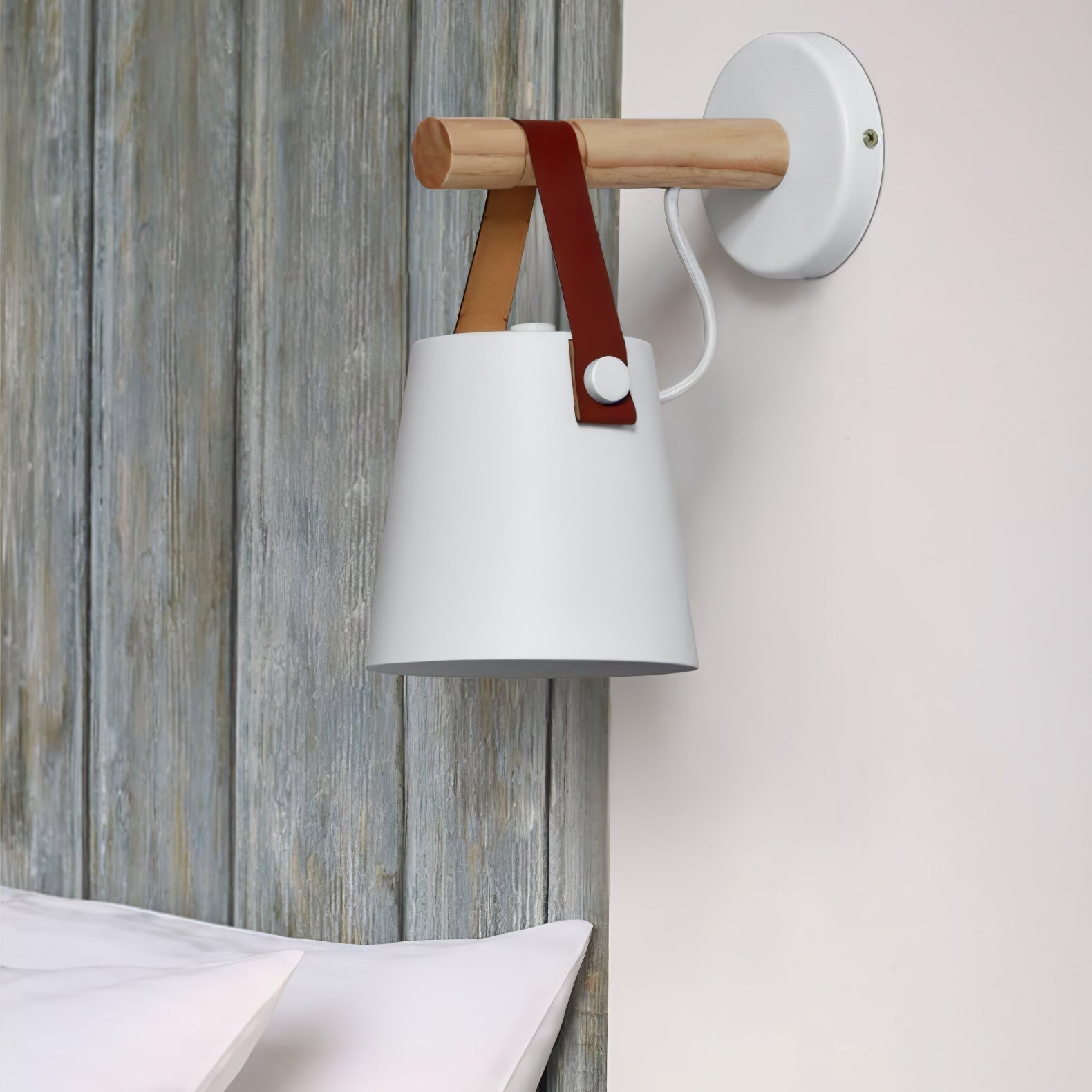 Virixon Wood Leather Wall Lamp