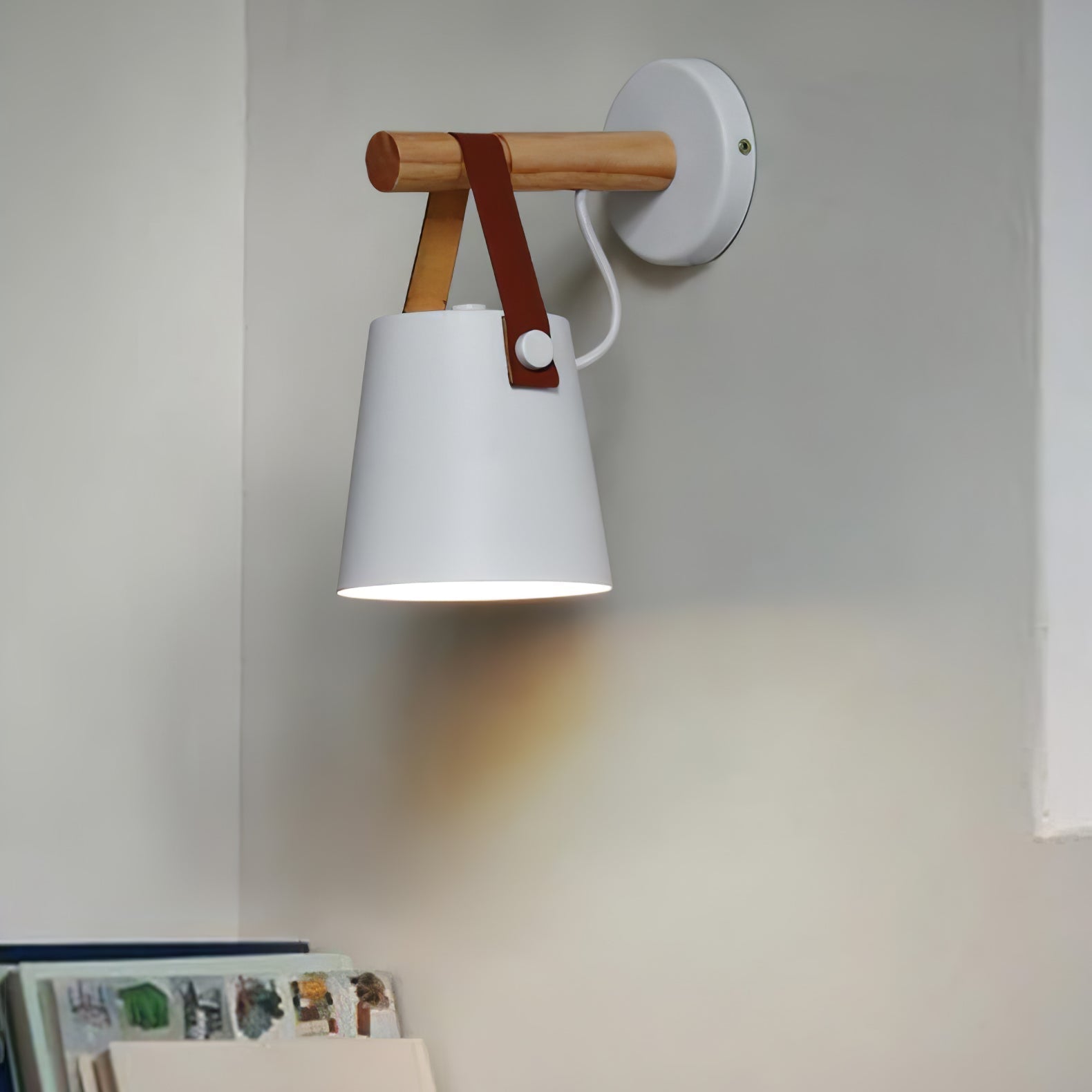 Virixon Wood Leather Wall Lamp