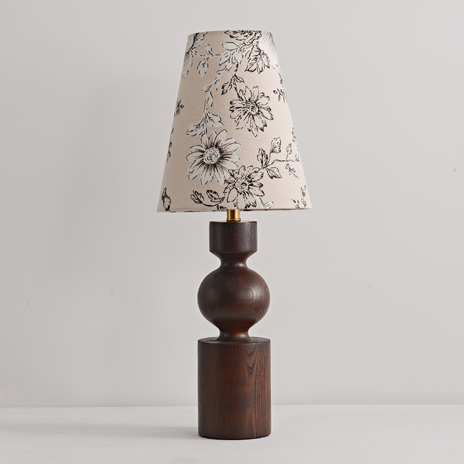 Thorne Vintage WoodnTable Lamp