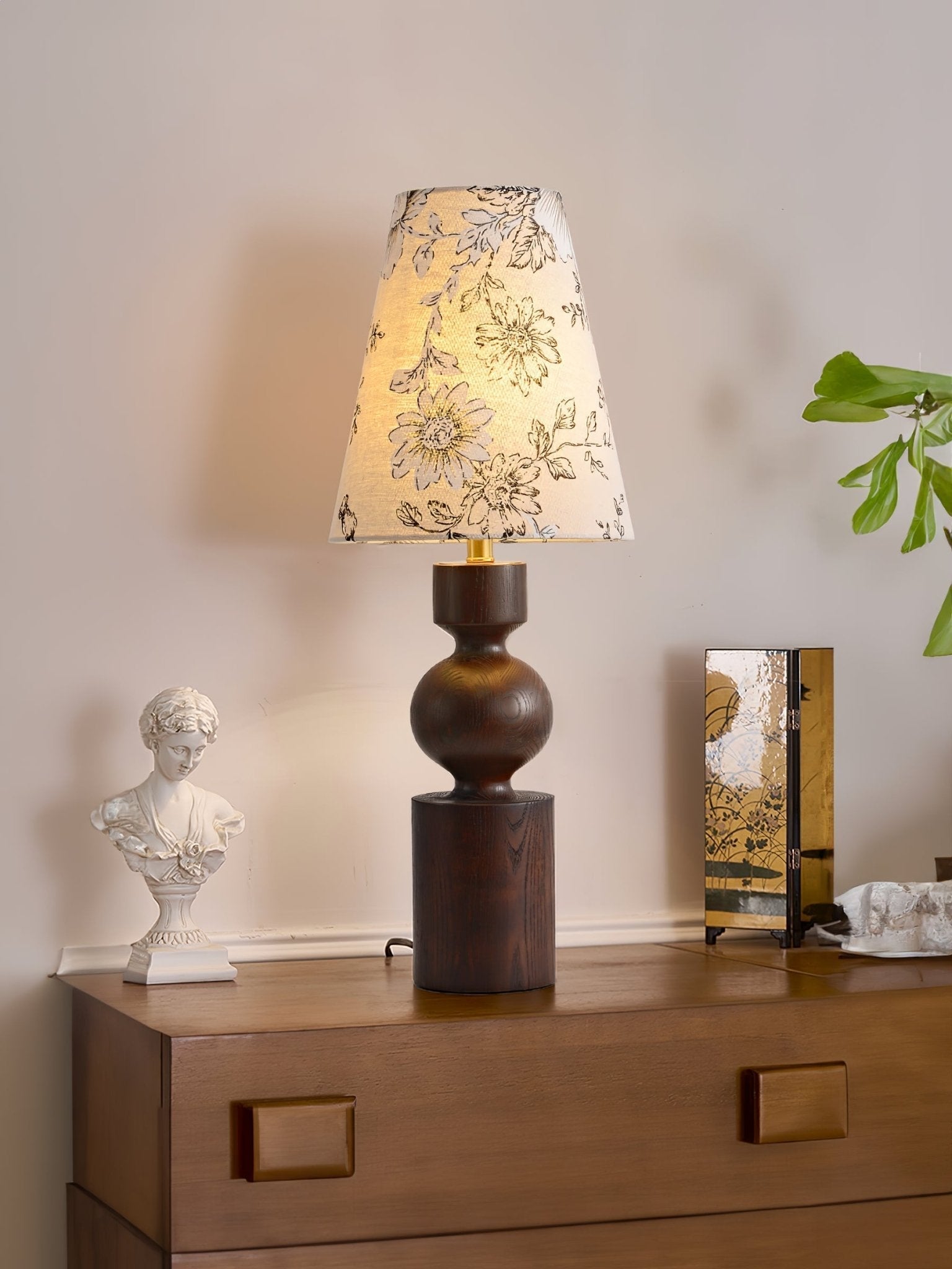 Thorne Vintage WoodnTable Lamp