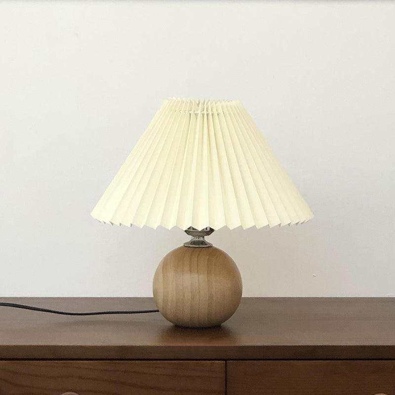 Zesilon Wooden Ball Table Lamp