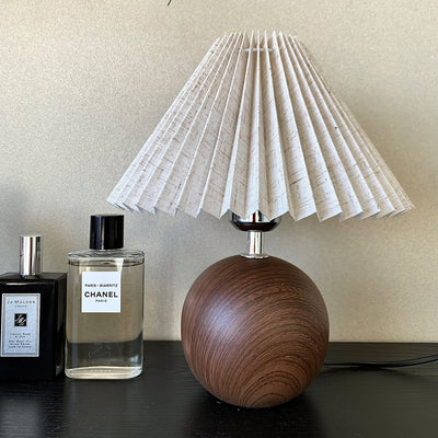 Zesilon Wooden Ball Table Lamp