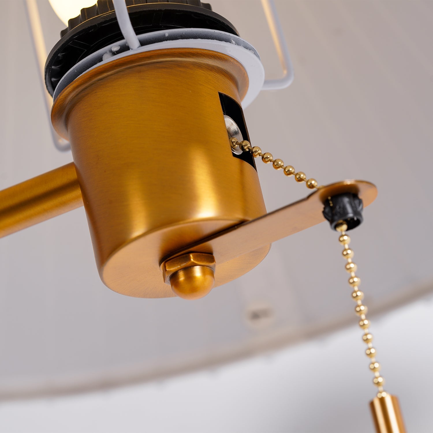Sylivette Brim Retro Pleated Wood Table Lamp