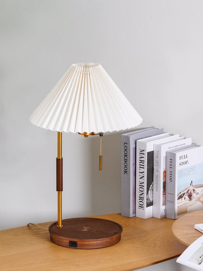 Vellain Retro Table Lamp