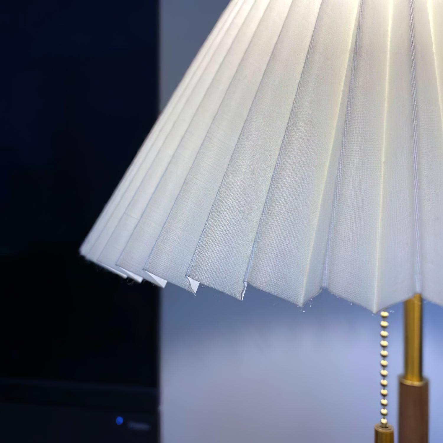 Sylivette Brim Retro Pleated Wood Table Lamp