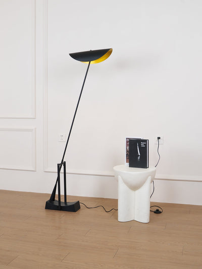 Teriisina Floor Lamp
