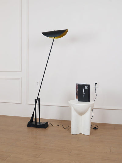 Teriisina Floor Lamp