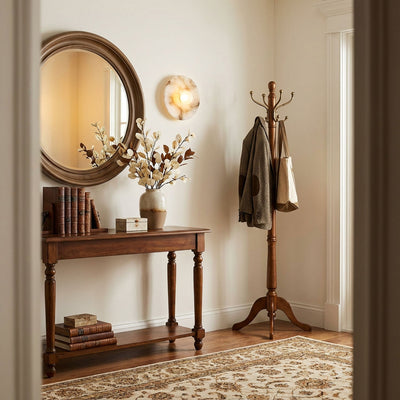 Nivaenne Core Alabaster Wall Lamp