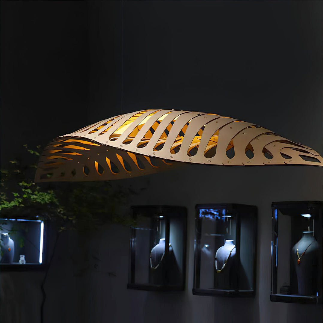 Veliren Leaf Wood Pendant Light