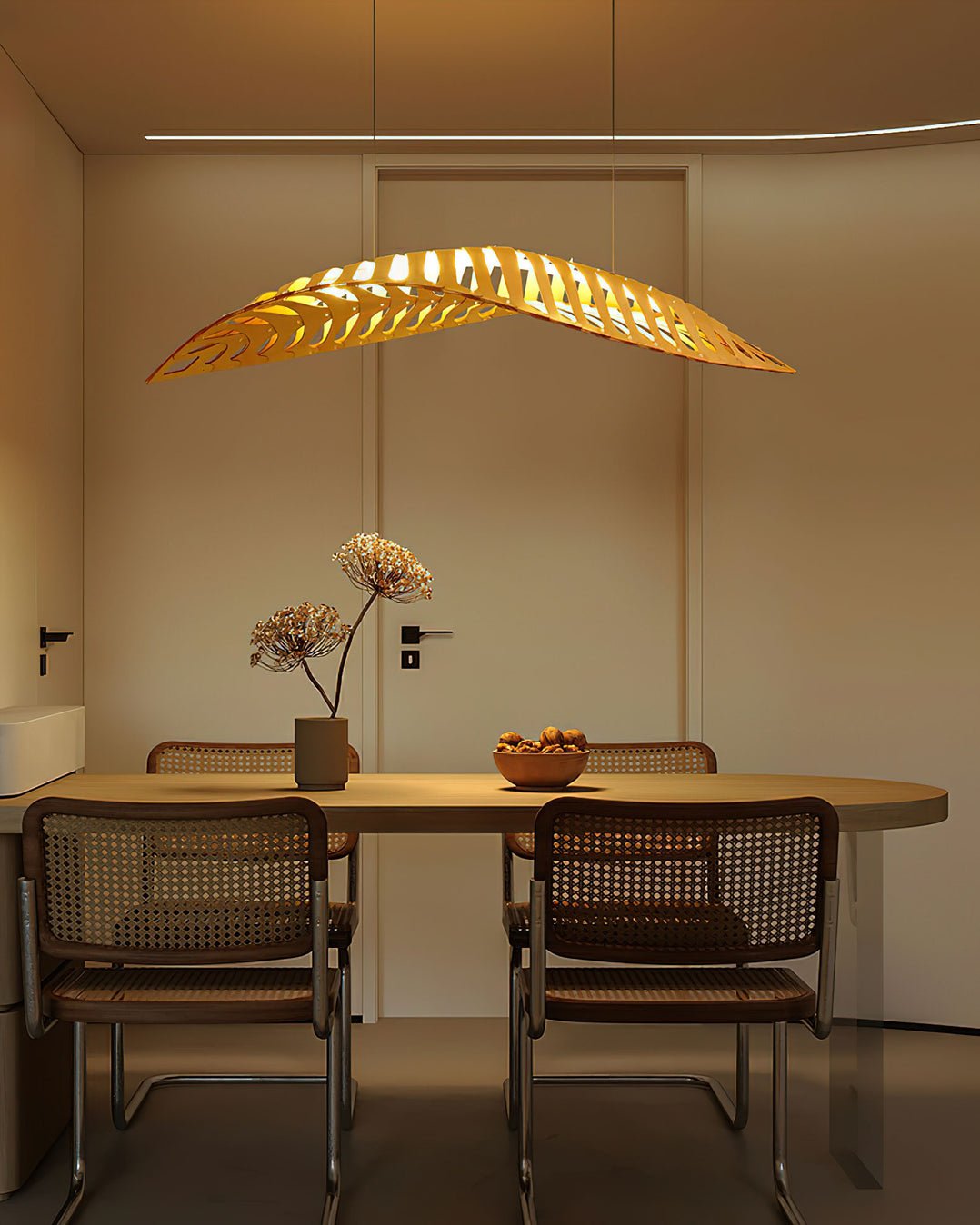Veliren Leaf Wood Pendant Light