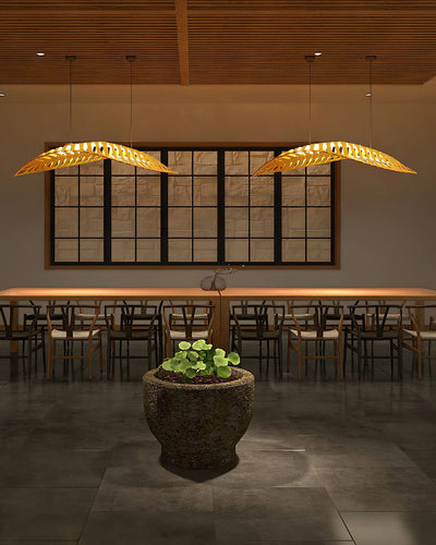 Veliren Leaf Wood Pendant Light